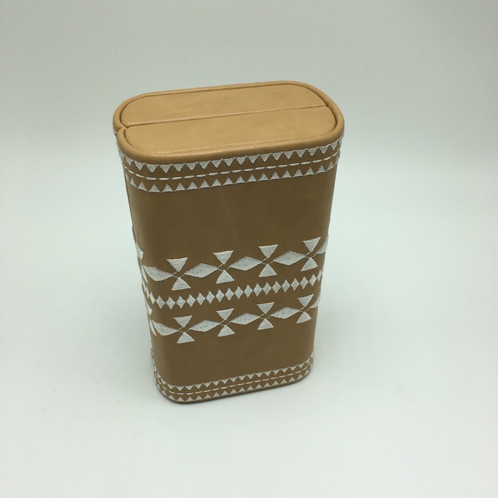 INC Be First Clutch/Handbag - Picture 5 of 8
